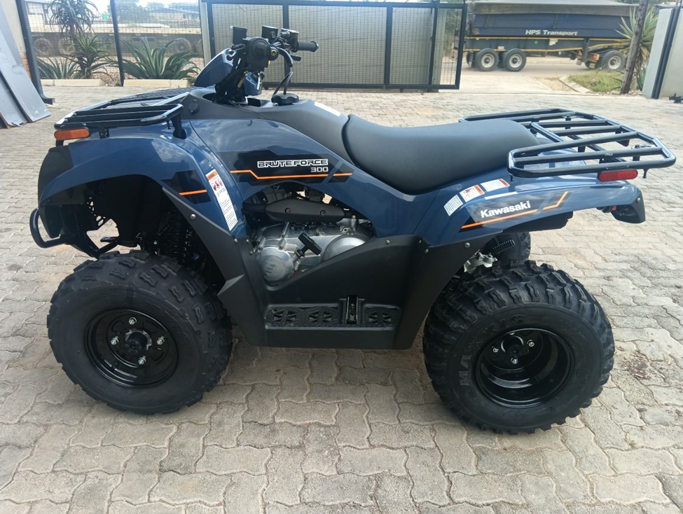 Goo Moremi quad bike for giraffe monitoring Goo Moremi quad bike for giraffe monitoring